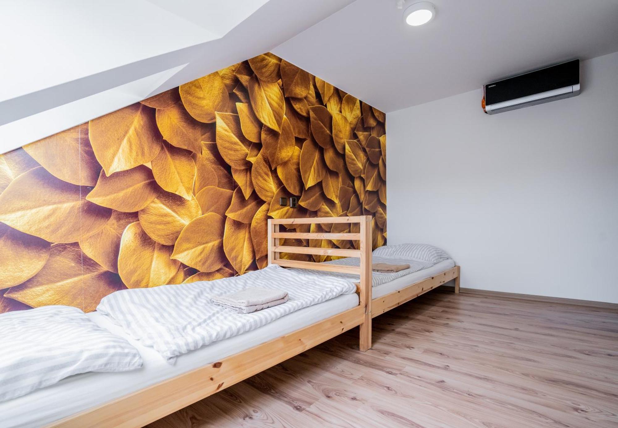 Отель Aroma Gold Dolni Bousov Экстерьер фото